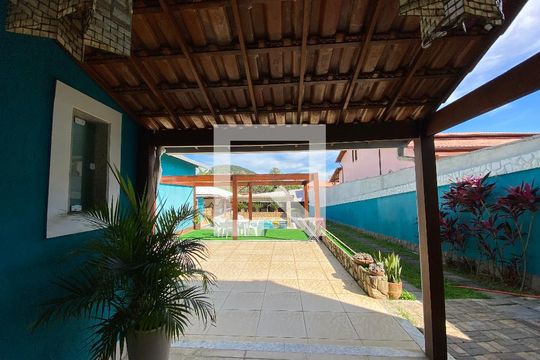 Quintal de casa para alugar com 4 quartos, 1000m² em Jacarepaguá, Rio de Janeiro
