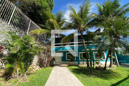 Quintal / Frente de casa de condomínio para alugar com 4 quartos, 1000m² em Jacarepaguá, Rio de Janeiro