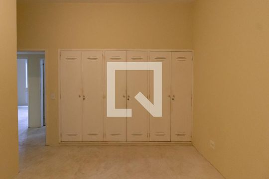 Detalhe da suíte de apartamento à venda com 3 quartos, 135m² em Lagoa, Rio de Janeiro