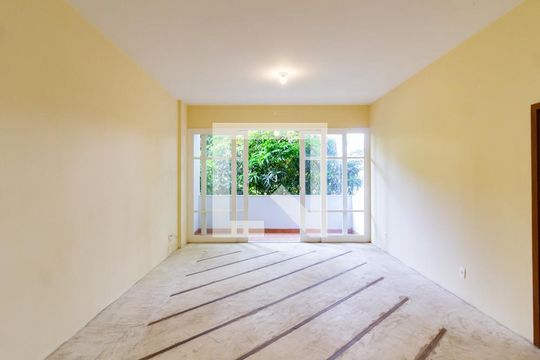Sala  de apartamento à venda com 3 quartos, 135m² em Lagoa, Rio de Janeiro