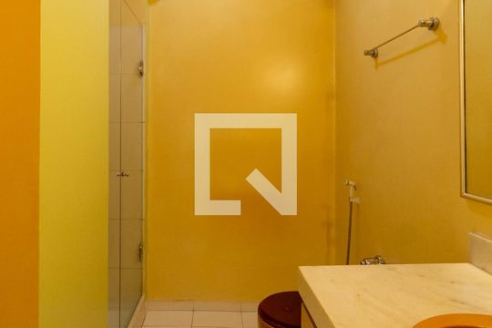 Detalhe do banheiro da suíte de apartamento à venda com 3 quartos, 135m² em Lagoa, Rio de Janeiro