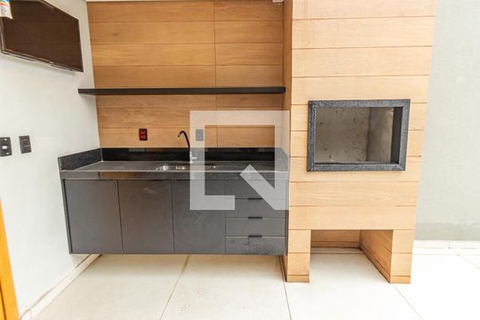 Área de Serviço e Churrasqueira de casa à venda com 3 quartos, 135m² em Vila Gomes Cardim, São Paulo