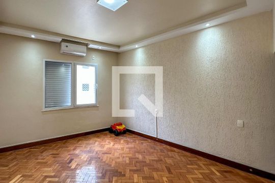 Suíte de apartamento para alugar com 3 quartos, 170m² em Copacabana, Rio de Janeiro