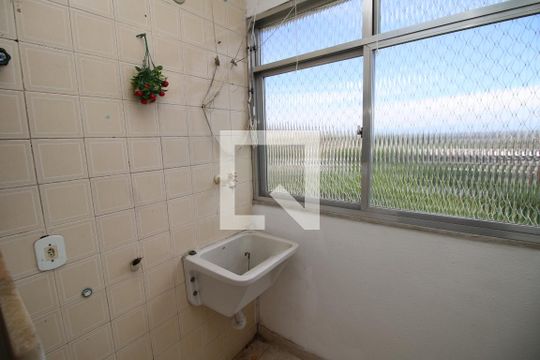 Área de Serviço de apartamento para alugar com 2 quartos, 58m² em Vila da Penha, Rio de Janeiro