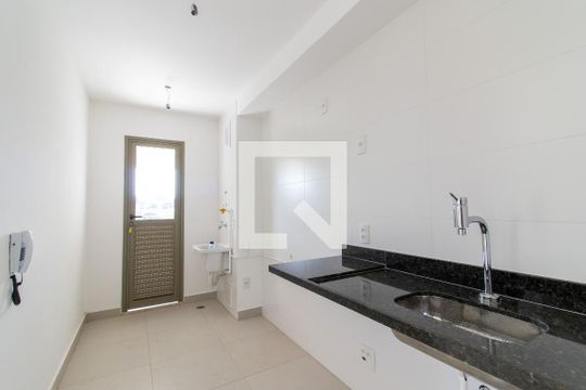 Cozinha de apartamento à venda com 2 quartos, 73m² em Nova Campinas, Campinas