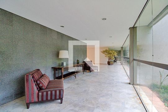 Área comum de apartamento à venda com 3 quartos, 177m² em Vila Sonia, São Paulo