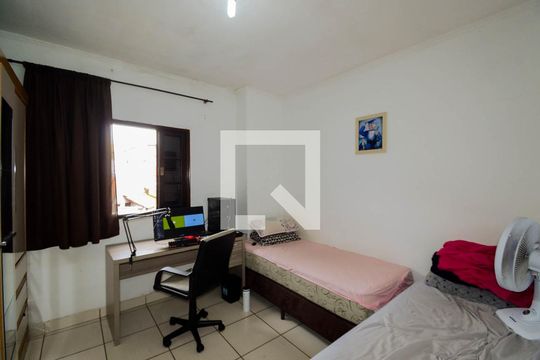 Quarto 2 de casa à venda com 3 quartos, 153m² em Vila Capitao Rabelo, Guarulhos