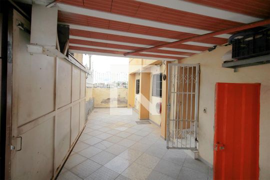 Garagem de casa à venda com 5 quartos, 362m² em Cachoeirinha, Belo Horizonte