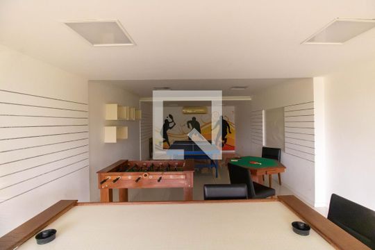 Área comum de apartamento para alugar com 3 quartos, 135m² em Piratininga, Niterói