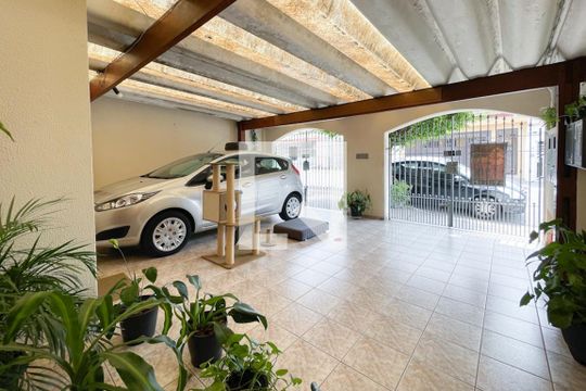 Garagem de casa para alugar com 1 quarto, 65m² em Jardim Copacabana, São Bernardo do Campo