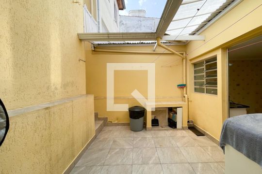 Vista - Quarto de casa para alugar com 1 quarto, 65m² em Jardim Copacabana, São Bernardo do Campo