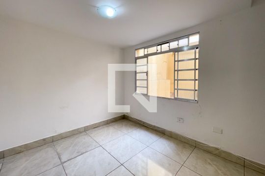 Quarto de casa para alugar com 1 quarto, 65m² em Jardim Copacabana, São Bernardo do Campo