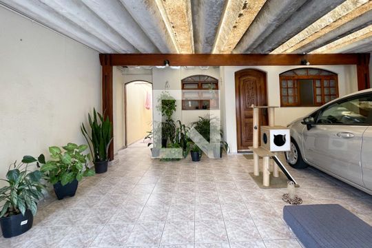 Garagem de casa para alugar com 1 quarto, 65m² em Jardim Copacabana, São Bernardo do Campo