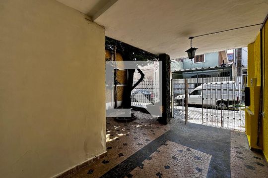 Garagem  de casa à venda com 3 quartos, 147m² em Santo Amaro, São Paulo