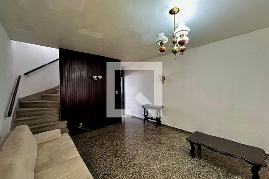 Sala de casa à venda com 3 quartos, 147m² em Santo Amaro, São Paulo