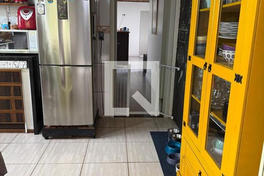 Cozinha de casa à venda com 3 quartos, 160m² em Jardim Itu, Porto Alegre