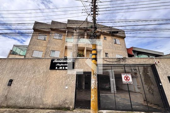 Fachada de apartamento à venda com 2 quartos, 90m² em Vila Alto de Santo Andre, Santo André