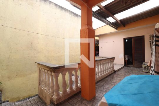 Área de Serviço de casa à venda com 2 quartos, 140m² em Vila Bela Vista, Santo André