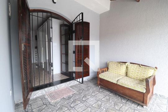Varanda Quarto 1 suíte de casa à venda com 2 quartos, 140m² em Vila Bela Vista, Santo André