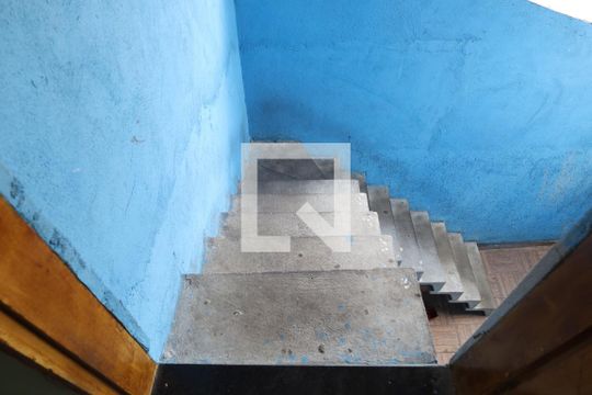 Garagem de casa à venda com 3 quartos, 250m² em Limoeiro, São Paulo