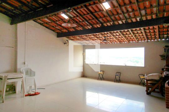 Área privativa de casa à venda com 3 quartos, 292m² em Havaí, Belo Horizonte