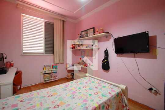 Quarto 2 de casa à venda com 3 quartos, 292m² em Havaí, Belo Horizonte