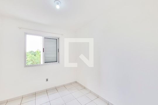 Quarto de apartamento para alugar com 2 quartos, 60m² em Monte Castelo, São José dos Campos