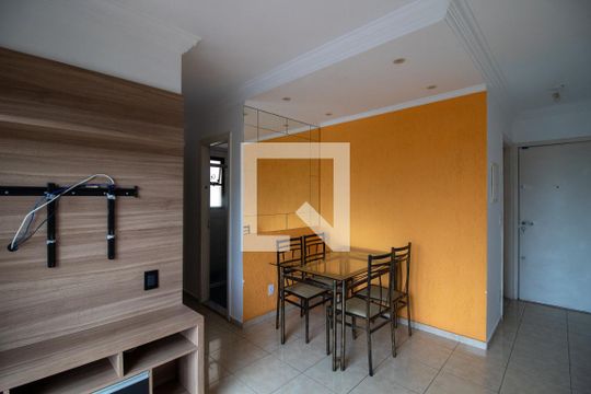 Sala de apartamento à venda com 2 quartos, 48m² em Jardim Celeste, São Paulo