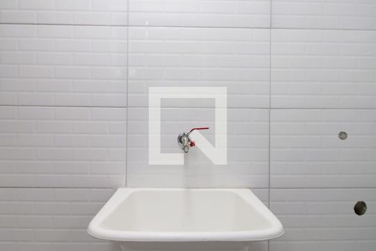 Área de Serviço de kitnet/studio para alugar com 1 quarto, 32m² em Vila Dom Pedro Ii, São Paulo