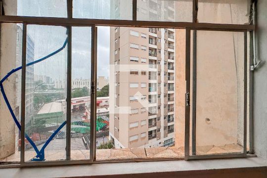 Vista da Rua de kitnet/studio à venda com 1 quarto, 28m² em Liberdade, São Paulo