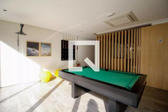 Área comum de kitnet/studio para alugar com 1 quarto, 40m² em Itaim Bibi, São Paulo