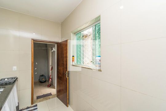 Cozinha de casa à venda com 3 quartos, 308m² em Parada de Lucas, Rio de Janeiro