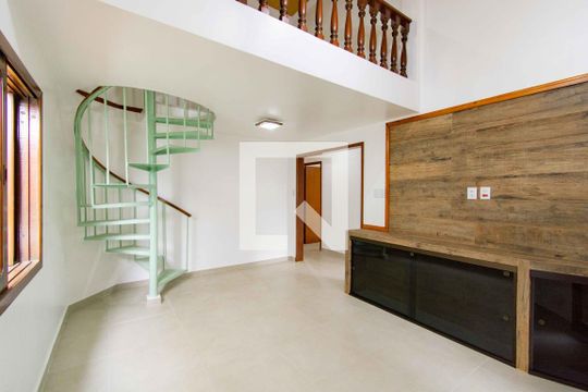 Casa para alugar com 3 quartos, 183m² em Fátima, Canoas
