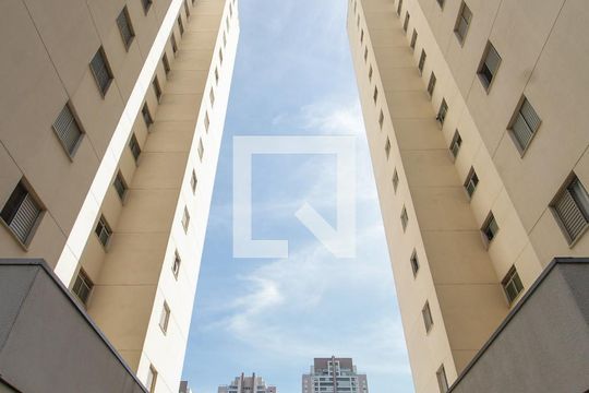 Fachada do bloco de apartamento à venda com 2 quartos, 120m² em Jardim Londrina, São Paulo