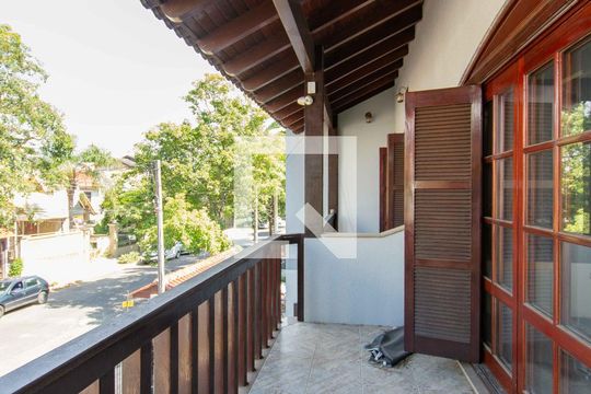 Varanda de casa para alugar com 5 quartos, 500m² em Marechal Rondon, Canoas
