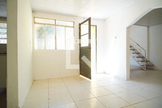 Casa para alugar com 3 quartos, 50m² em Vila Jardim, Porto Alegre