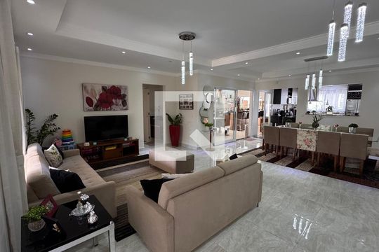 Sala de casa à venda com 5 quartos, 358m² em Swiss Park, Campinas