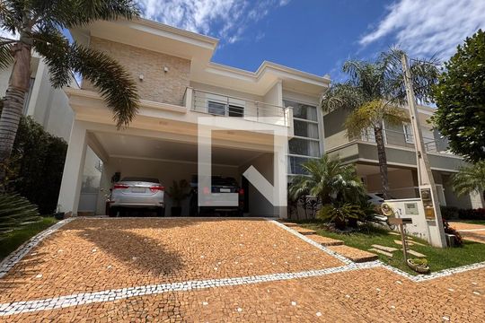 Fachada de casa à venda com 5 quartos, 358m² em Swiss Park, Campinas