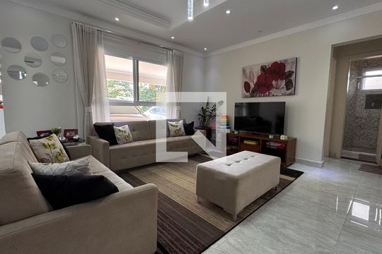 Casa à venda com 5 quartos, 358m² em Swiss Park, Campinas