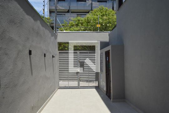 Área comum de kitnet/studio para alugar com 1 quarto, 28m² em Vila Mariana, São Paulo