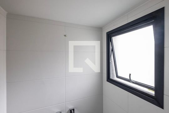 Suíte de casa de condomínio à venda com 3 quartos, 226m² em Vila Madalena, São Paulo