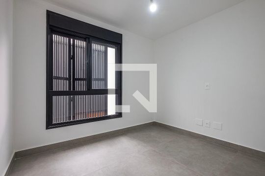 Quarto 3 de casa de condomínio à venda com 3 quartos, 226m² em Vila Madalena, São Paulo