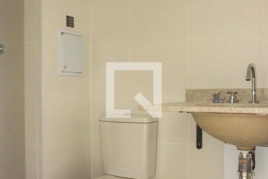 Banheiro de kitnet/studio à venda com 1 quarto, 28m² em Vila Clementino, São Paulo