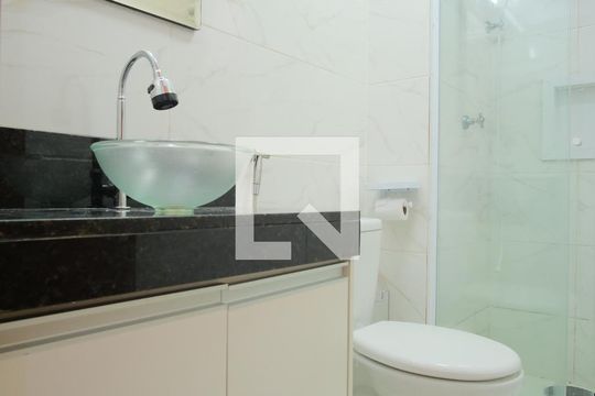 Banheiro de apartamento para alugar com 1 quarto, 30m² em Maranhão, São Paulo