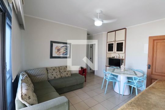 Apartamento para alugar com 2 quartos, 65m² em Centro, Guarujá
