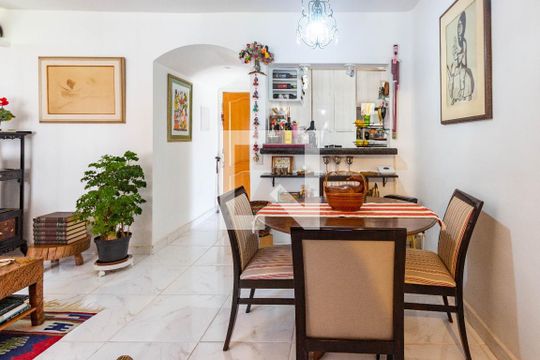 Sala de apartamento à venda com 1 quarto, 70m² em Indianópolis, São Paulo