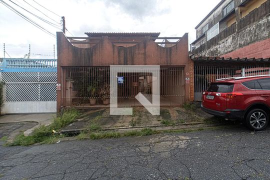 Fachada de casa à venda com 3 quartos, 200m² em Vila Marte, São Paulo