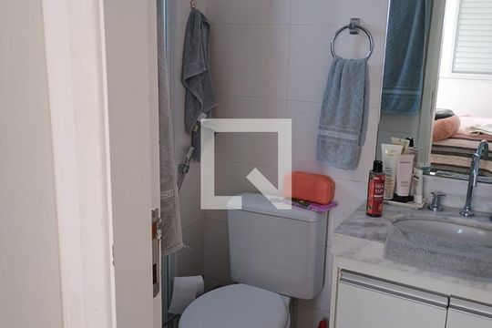 Banheiro de apartamento à venda com 2 quartos, 60m² em Vila Dom Pedro Ii, São Paulo