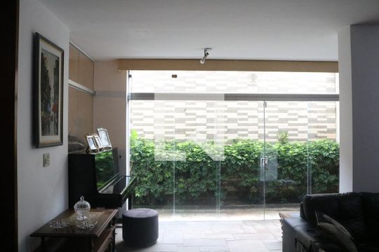 Sala de casa para alugar com 5 quartos, 584m² em Alto da Lapa, São Paulo