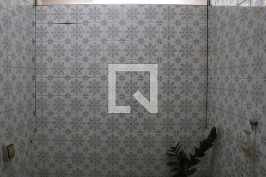 Lavabo de casa para alugar com 5 quartos, 584m² em Alto da Lapa, São Paulo